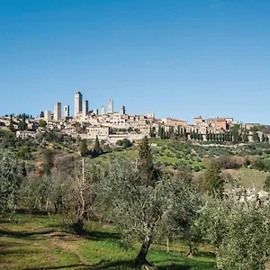 casa-martina-san-gimignano.it-tuscanyhotel.com/