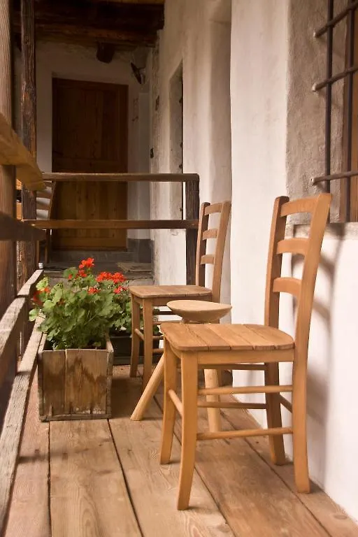 Aparthotel Contrada Beltramelli à Villa di Tirano 0*,